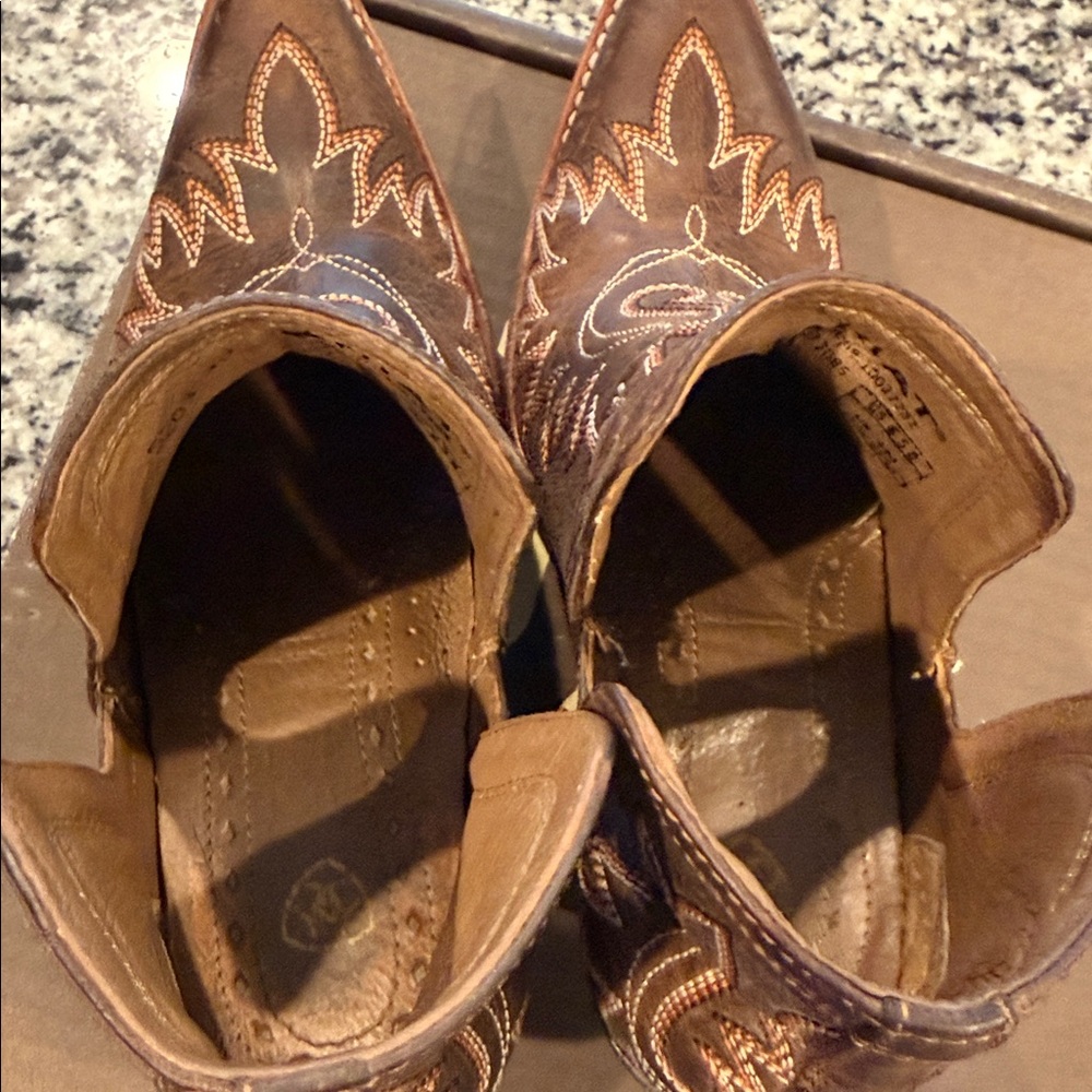 Ariat Booties - image 5